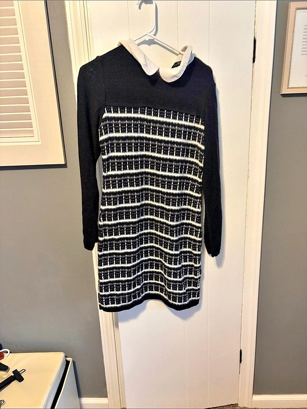 Black & White Striped Long Sleeve Mini sweater dress